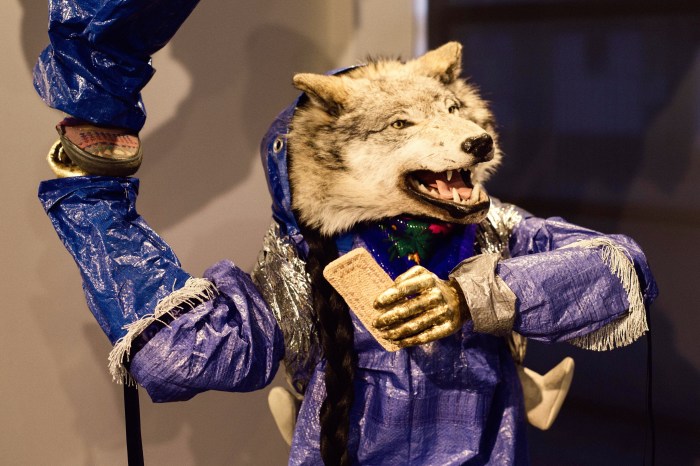 detail liftsthepeople:showsagoodway